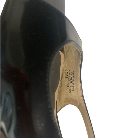 - Michael Kors Black Patent Leather Slingback Strappy Sandals - Picture 7 of 7